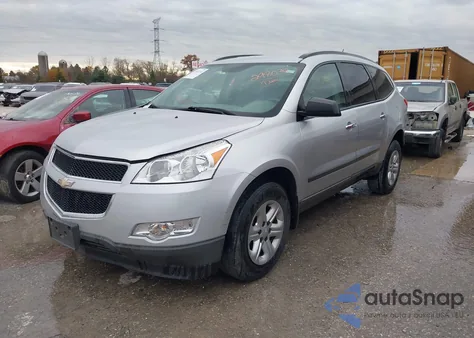 2012 Chevrolet Traverse Ls z USA, uszkodzony, nr VIN 1GNKRFED6CJ298038